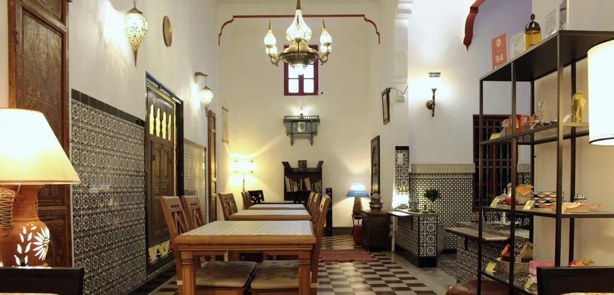 The grand salon: chandelier, tables and checkerboard floor